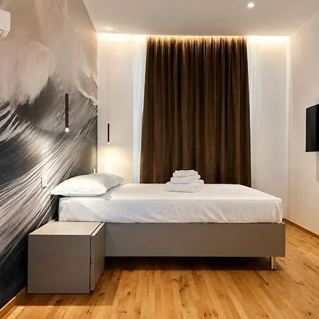 Luxury - Moderno Vicino Stazione Gasthof 3*