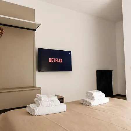 Luxury - Moderno Vicino Stazione Triest