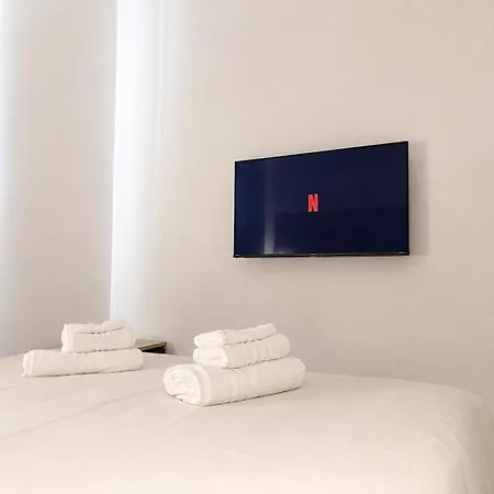 Luxury - Moderno Vicino Stazione Gasthof 3*