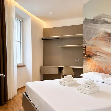 Gasthof Luxury - Moderno Vicino Stazione Triest