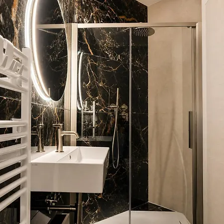 Gasthof Luxury - Moderno Vicino Stazione 3*