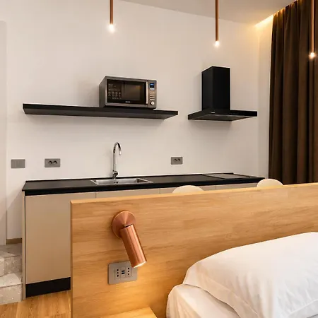 Luxury - Moderno Vicino Stazione Triest