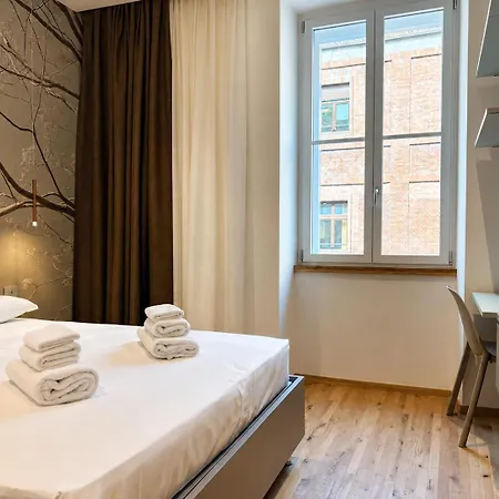 Luxury - Moderno Vicino Stazione 3* Triest